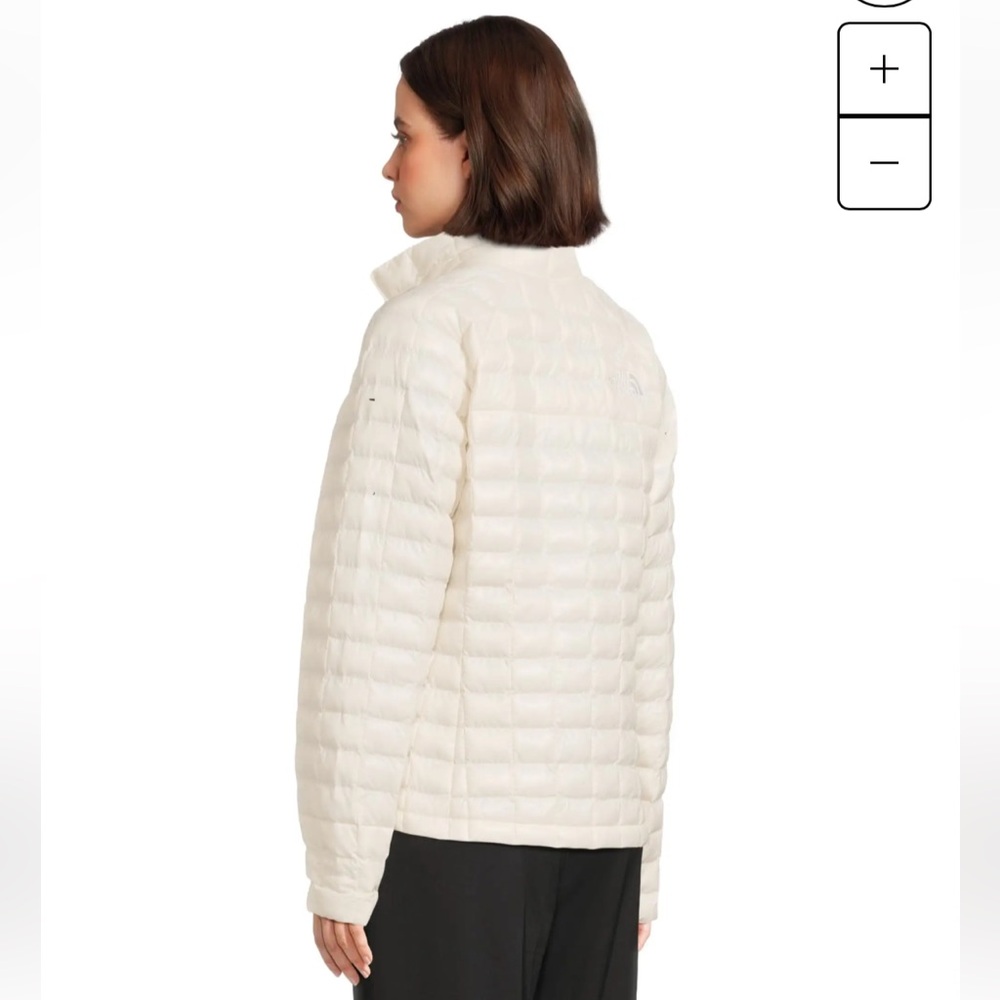 The North Face Women’s Thermoball Gardenia White Eco Zip Up Jacket Size Small - Picture 3 of 16